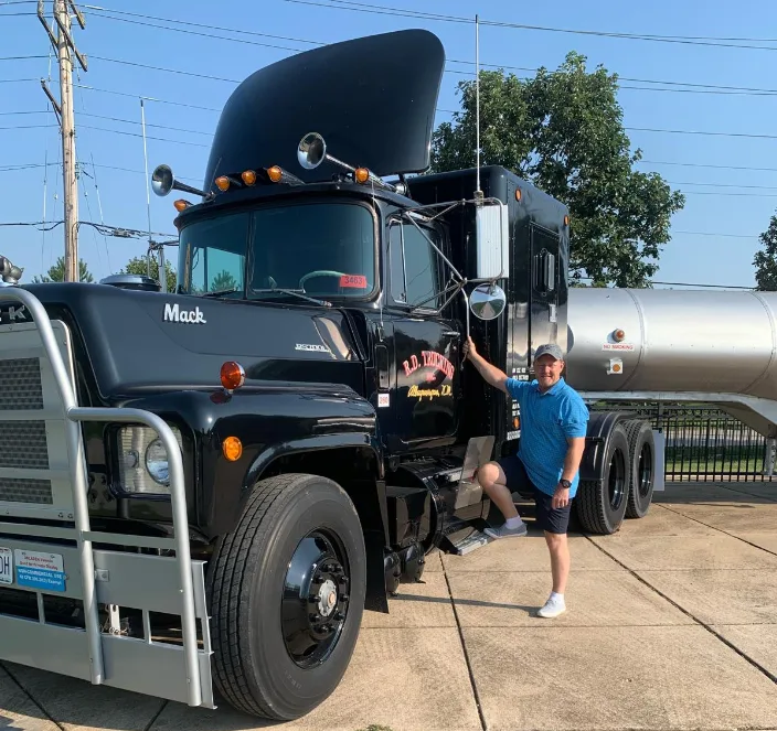Mark and Rubber Duck's Mack
